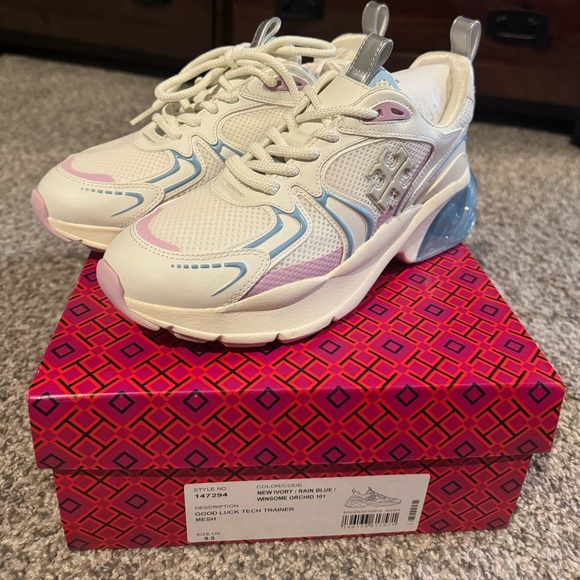 Tory Burch Tech Trainer Mesh - Picture 3 of 7